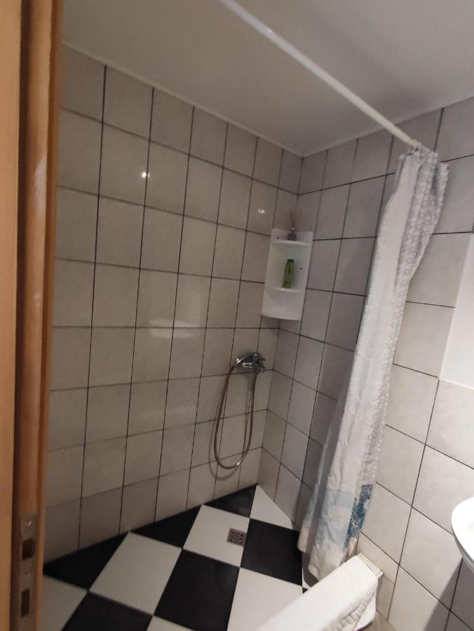 Zoric Apartments & Rooms 2 ดูบรอฟนิก ภายนอก รูปภาพ