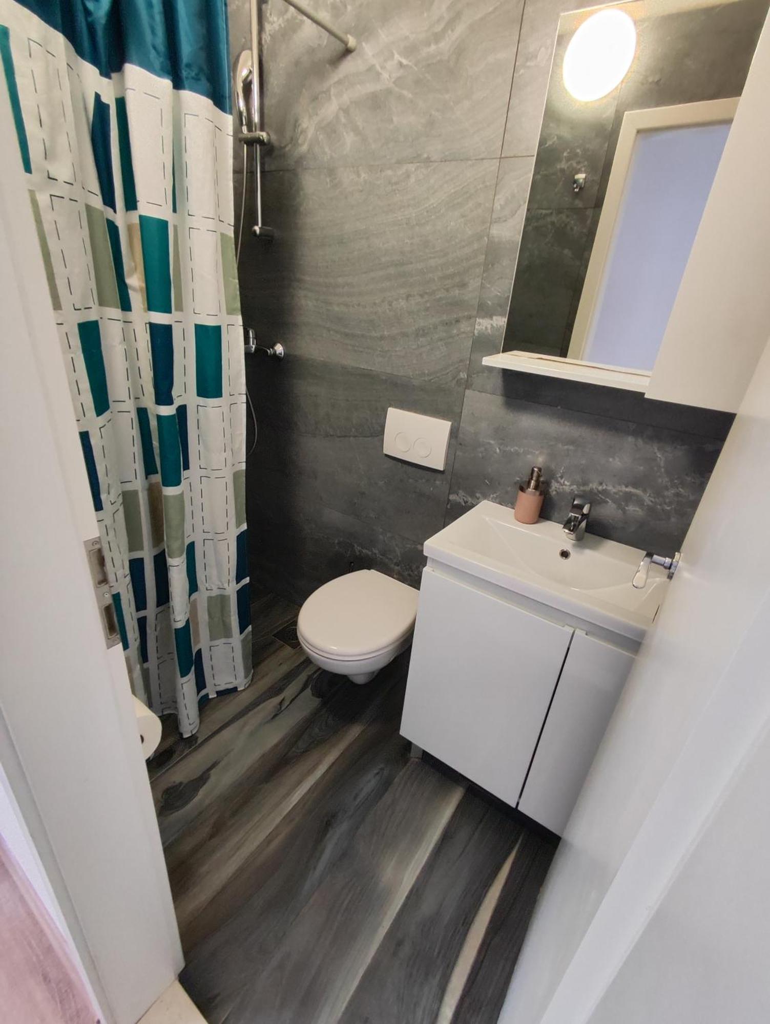 Zoric Apartments & Rooms 2 ดูบรอฟนิก ภายนอก รูปภาพ